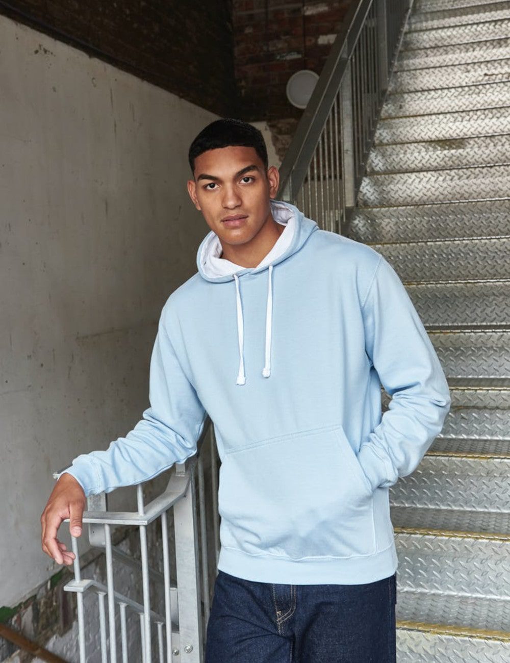 JUST HOODS Bluza męska Kangurka Varsity Hoodie 2 JUST HOODS Bluza męska Kangurka Varsity Hoodie