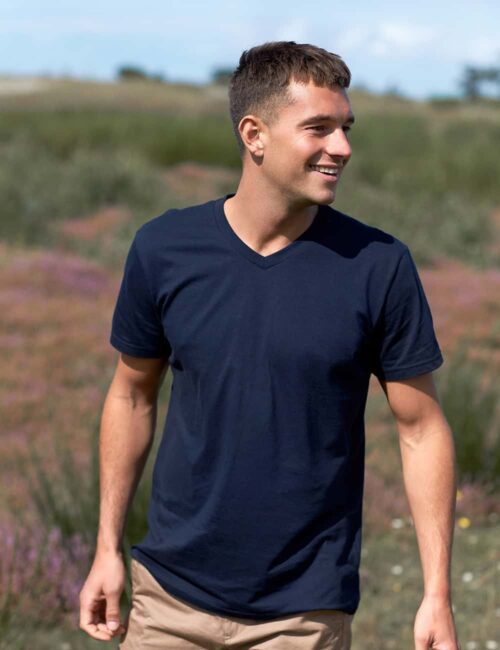 Alternative view of NEUTRAL Eko Koszulka męska V-neck